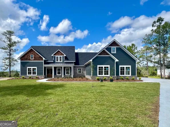 170 Barrington Oaks Dr, Brunswick, GA 31523