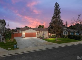 10910 Delicato Ct, Bakersfield, CA 93312
