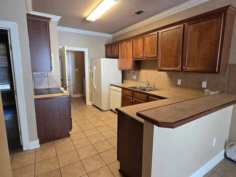 10600 Lakes Blvd #1808 — Photo 6