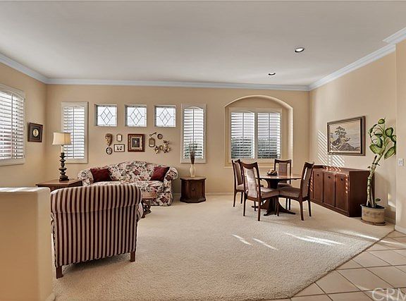 2nd image of 4853 Nairn Ave