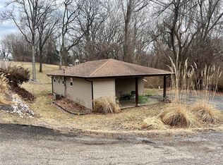 2014 Minter Ln, Fairview Heights, IL 62208