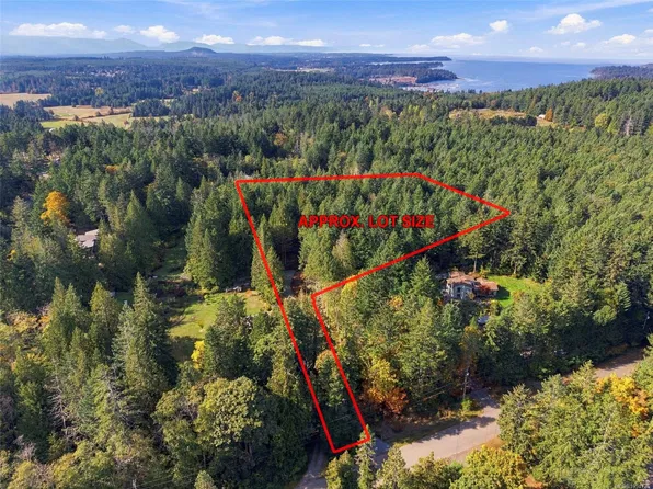 2059 Sherritt Dr Lot B, Nanoose Bay, BC V9P 9E9