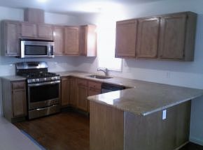 2nd image of 35 Edna Ct