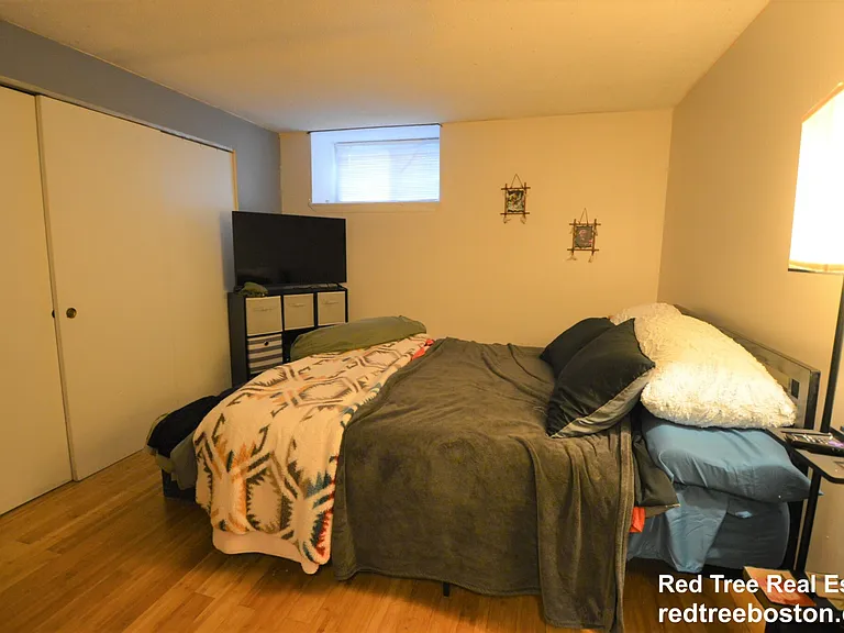 21 Kinross Rd #1 — Photo 17