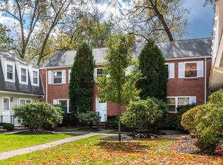 97 Saco St Unit 97, Newton Upper Falls, MA 02464