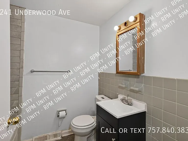 1241 Underwood Ave — Photo 7