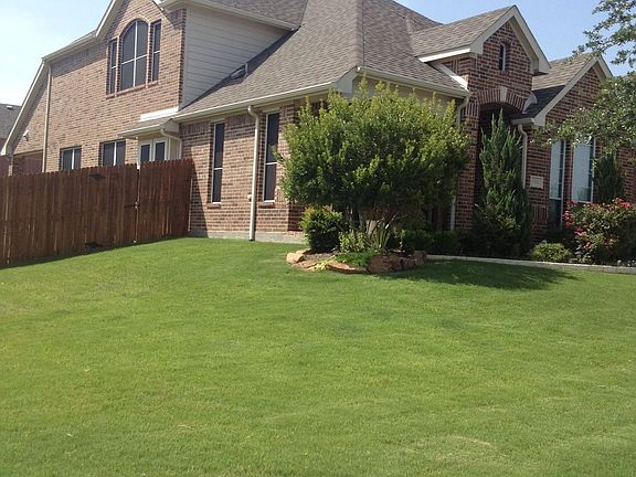2nd image of 892 Crystal Lake Dr