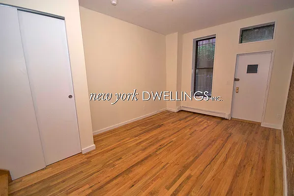 Rented by New York Dwellings LLC | media 23