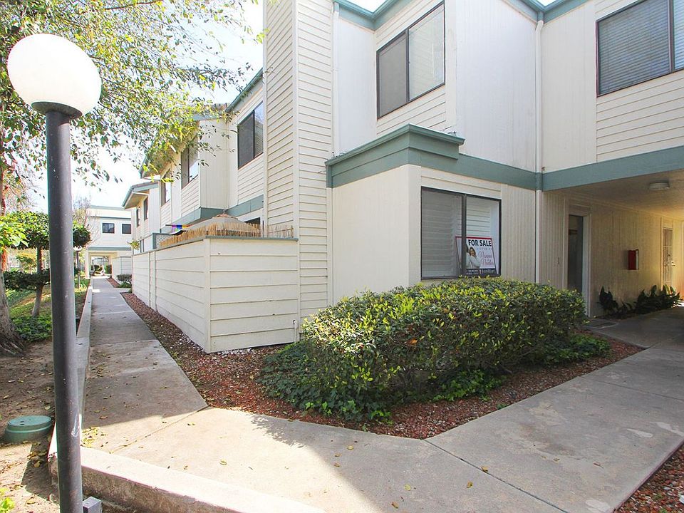 1st image of 10516 Sunland Blvd Unit 4