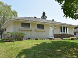 8270 N Celina St, Milwaukee, WI 53224