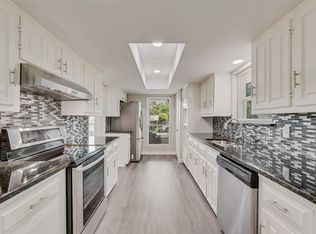 1305 Willow Way, Garland, TX 75043