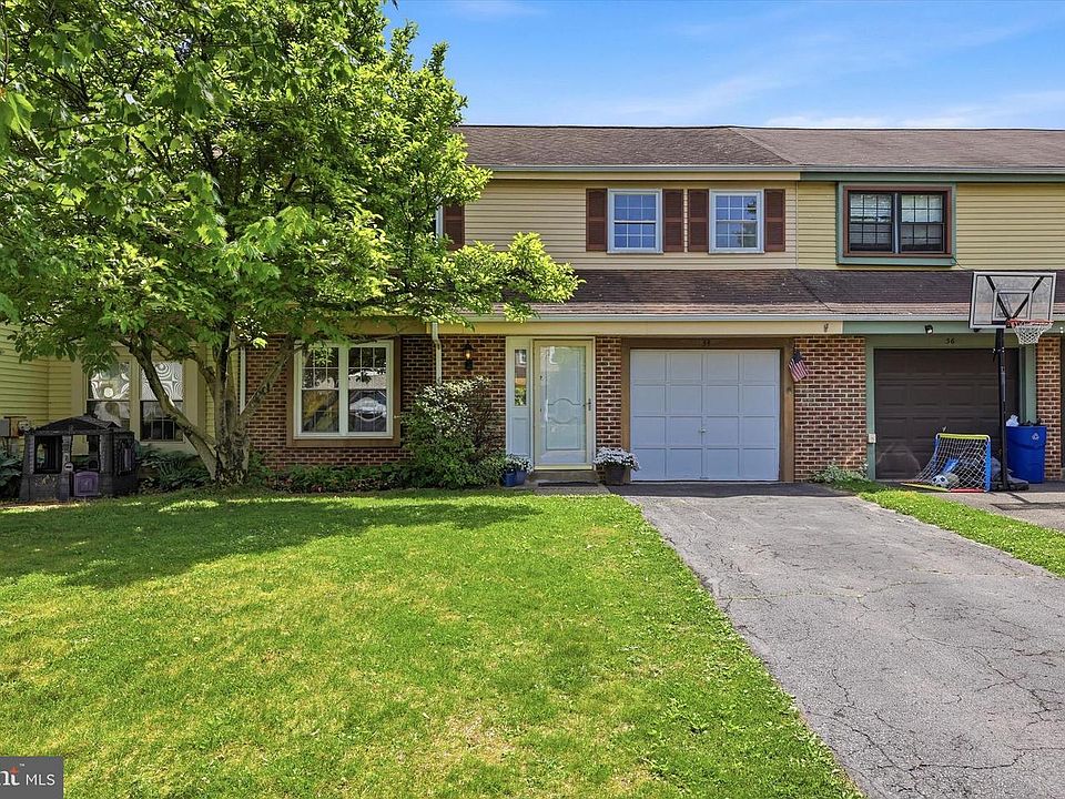 1st image of 34 Green Woods Dr