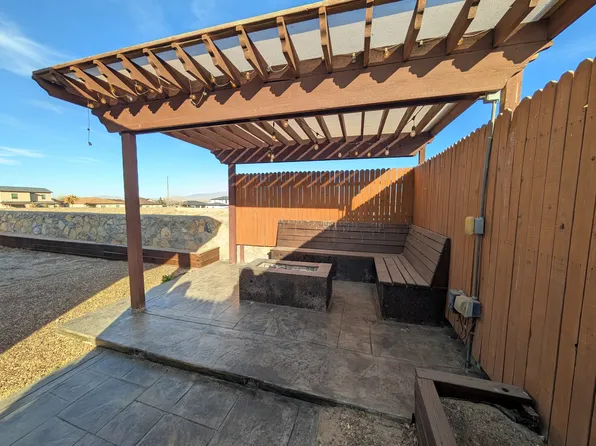 5810 Durill St, Sunland Park, NM 88008