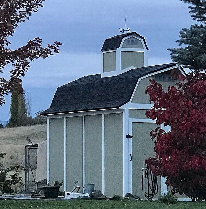 2nd image of 210 N Rambo Rd
