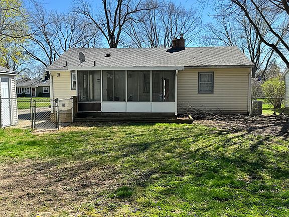 5th image of 315 Northfield Dr