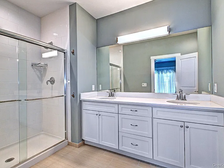 44 Fox Hill Dr — Photo 25