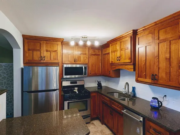 2507 Bryant Ave S APT 2, Minneapolis, MN 55405