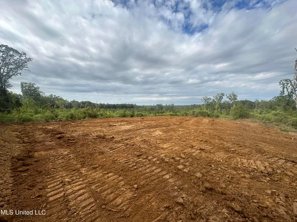348 Abernathy Rd, Flora, MS 39071