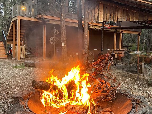 3rd image of 523 Timber Creek Rd