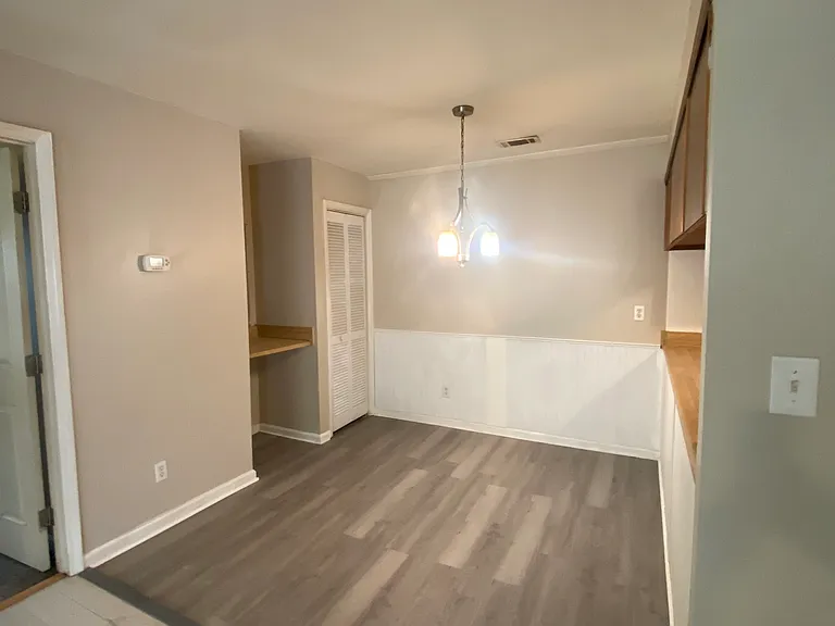 100 Brighton Hill Rd #10H — Photo 4