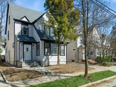 38 Jayson Avenue, Great Neck, NY, 11021