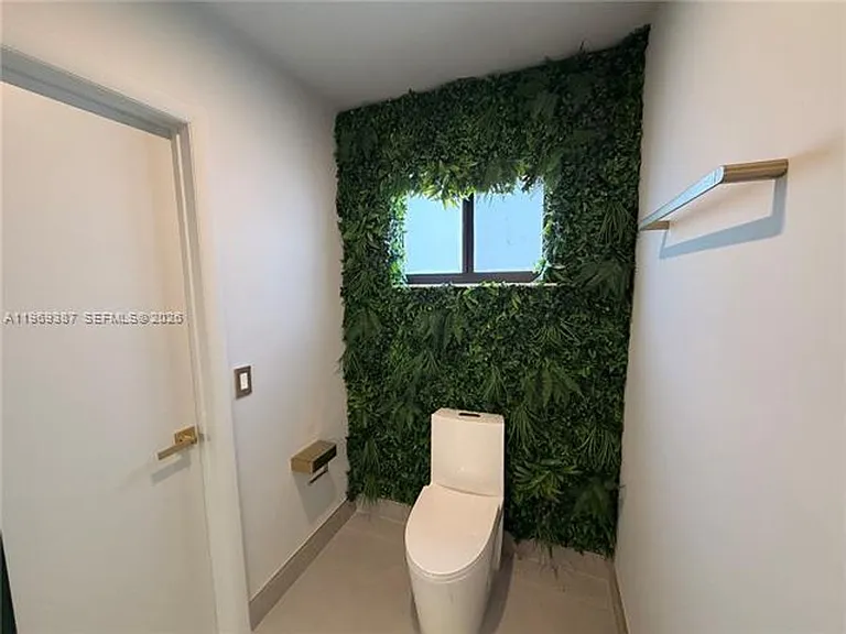 14617 SW 167th Ter — Photo 28