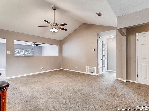 3rd image of 8239 Creekline Dr