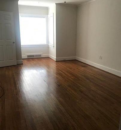 2nd image of 809 E 1st St