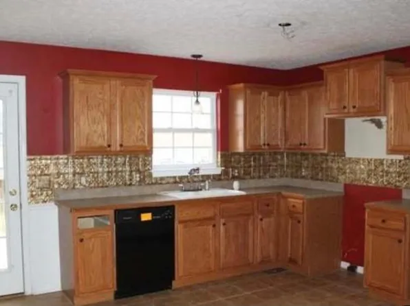 131 Filly Ln, Springfield, TN 37172