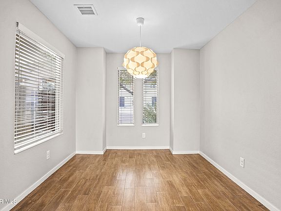 5th image of 4724 Pistolero Ln #A
