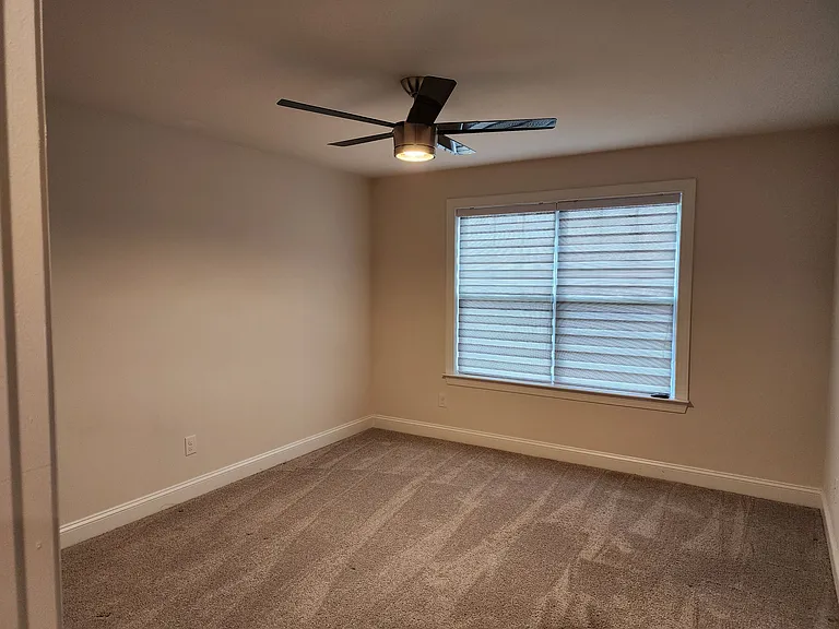 9282 Vecchio Dr — Photo 20