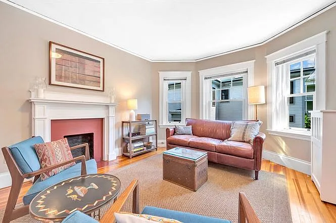 35 Pemberton St #4 — Photo 22