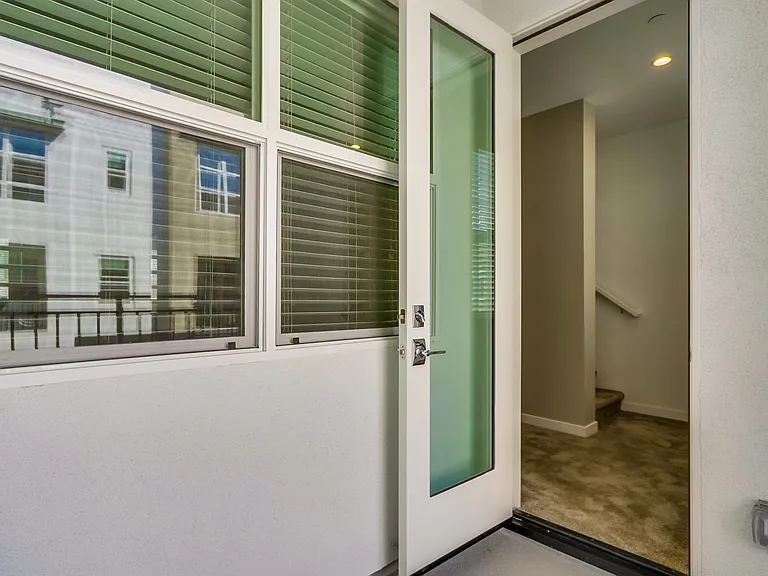 2316 Synergy Dr — Photo 20