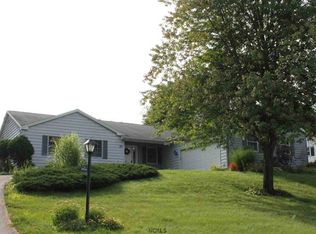 21 Windy Hill Rd, Glens Falls, NY 12801