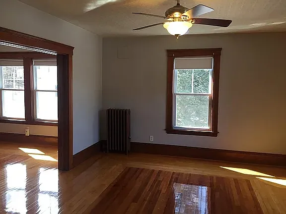 183 Pleasant St #2 — Photo 4