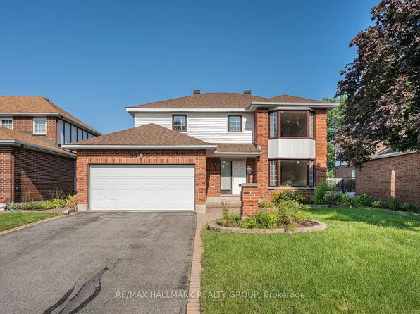 38 Bateman Dr, Ottawa, ON K2G 5H4