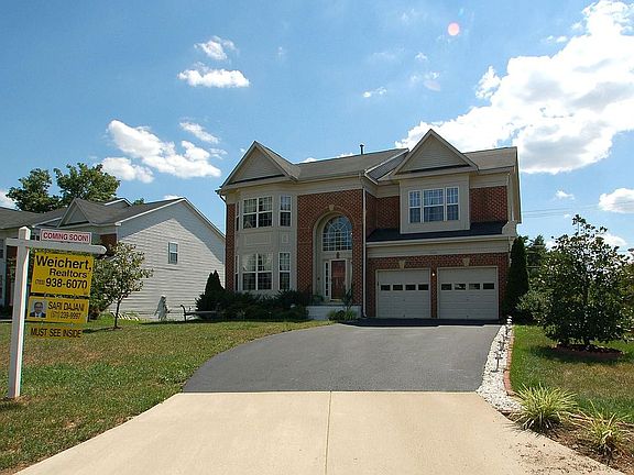 2nd image of 3508 Chambray Way