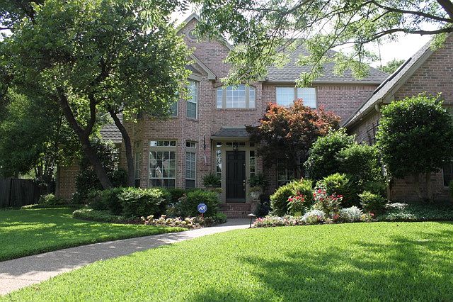 1st image of 6204 Highland Hills Ln
