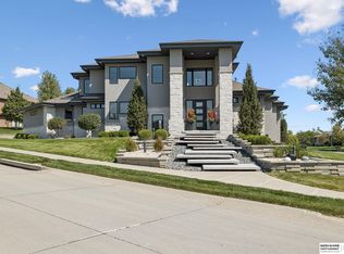 5668 S 208th St, Elkhorn, NE 68022