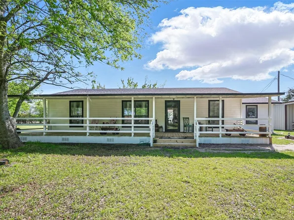 1113 Rs County Rd, Pt, TX 75472