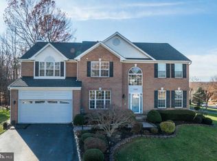 17460 Glennville Dr, Dumfries, VA 22026