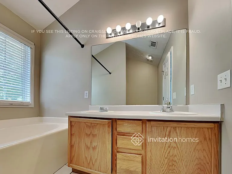 10 Tara Ct — Photo 10