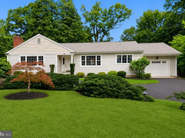 1010 Yardley Morrisville Rd, Yardley, PA 19067