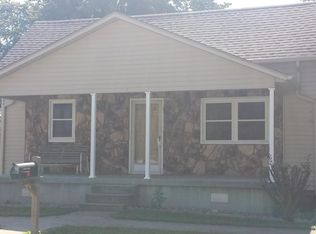 3 W Birch St, New Baden, IL