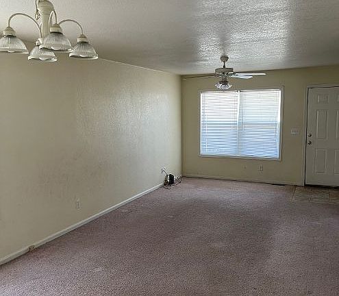 4th image of 4400 Rawhide Rd Unit 105