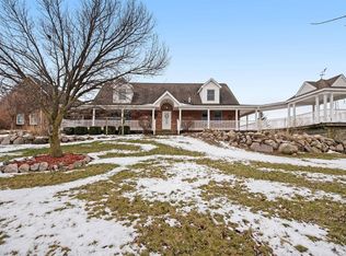 9298 Schellenberger Rd, Manchester, MI 48158