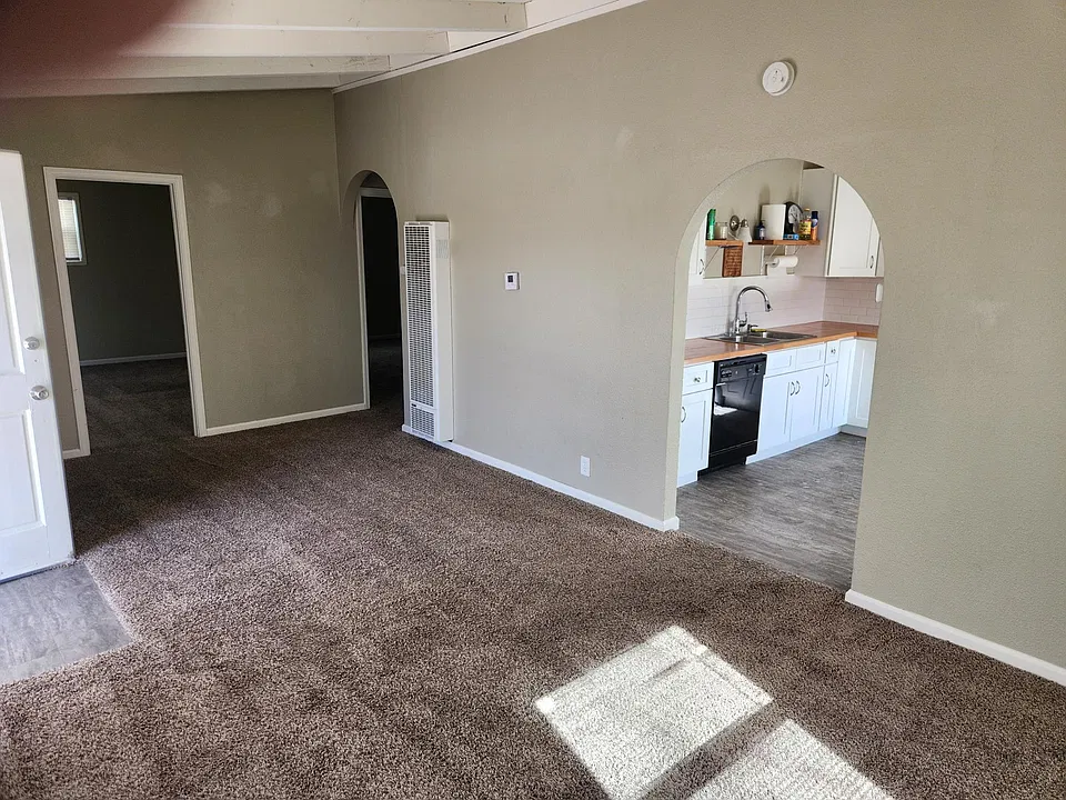 416 N Norma St