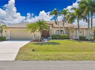 1422 SE 20th St, Cape Coral, FL 33990