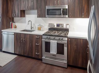The Windward Apartments, Lake Oswego, OR 97034