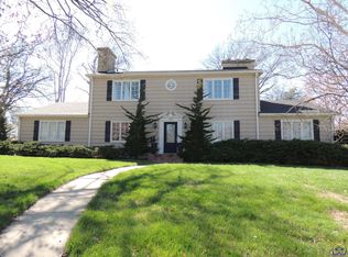 1629 Dover Rd, Emporia, KS 66801